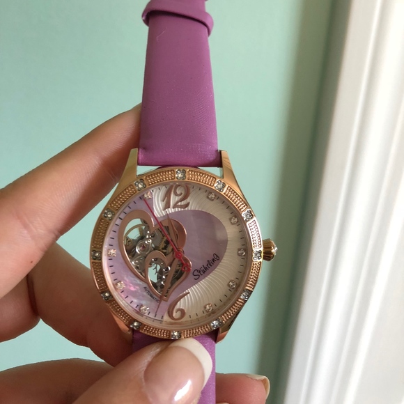 Stuhrling Original heart watch - Picture 6 of 6